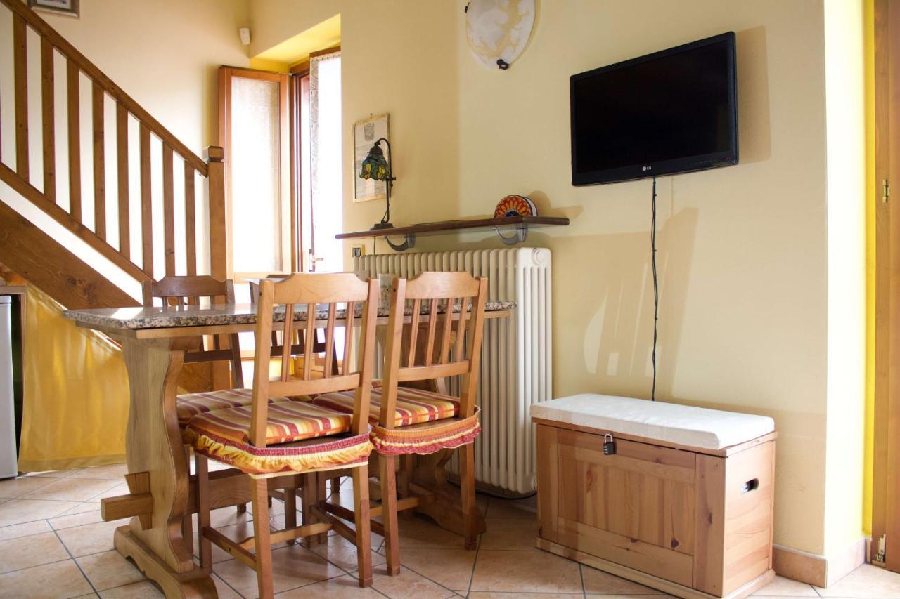 La Casa Sul Sasso In Town Serviced Accommodations Dervio Ngoại thất bức ảnh