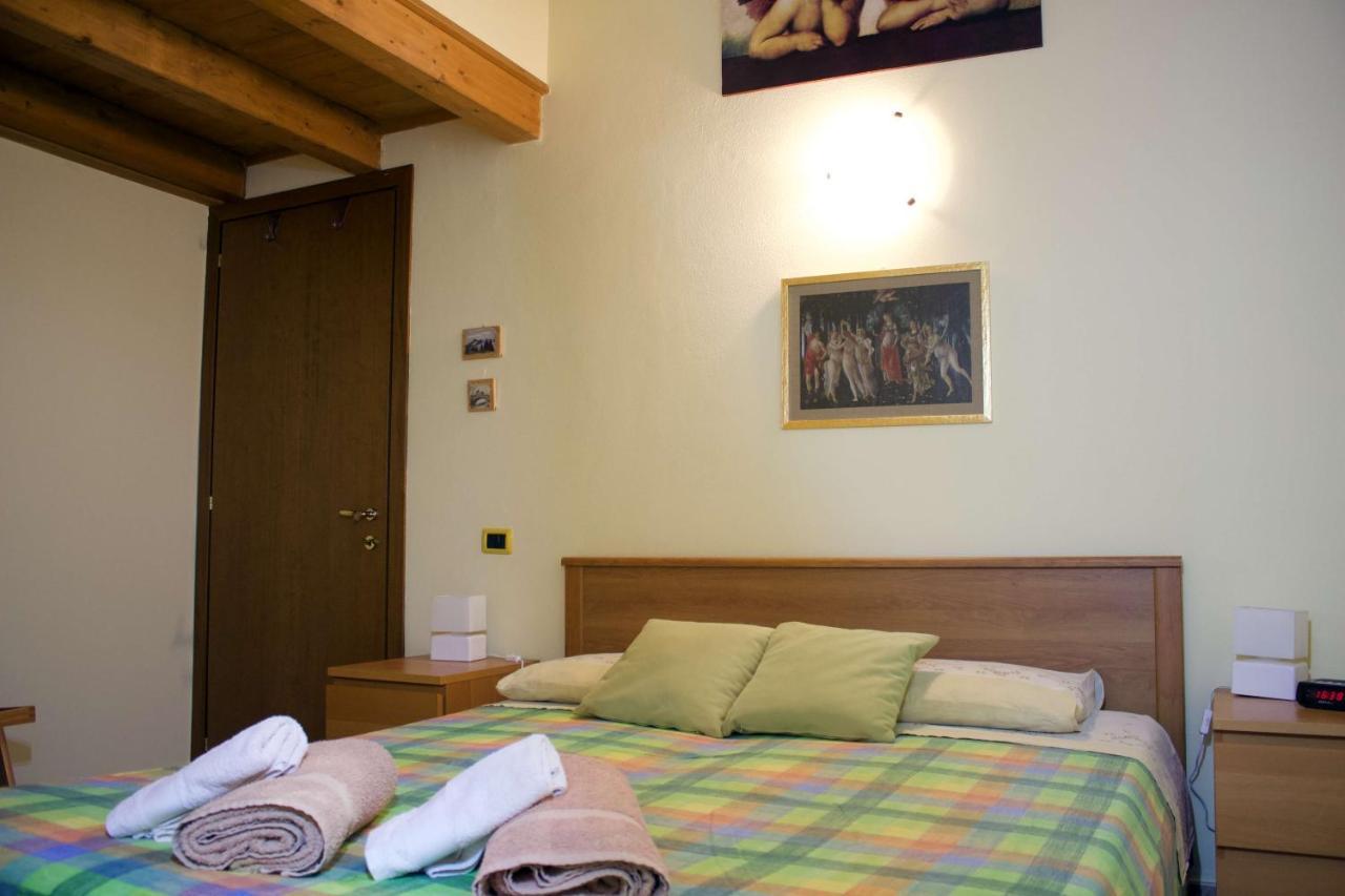 La Casa Sul Sasso In Town Serviced Accommodations Dervio Ngoại thất bức ảnh