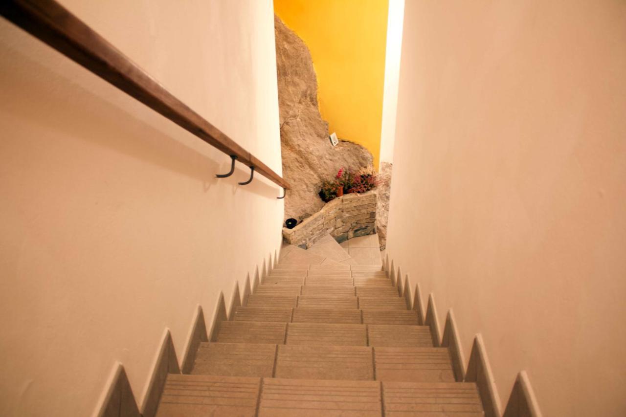 La Casa Sul Sasso In Town Serviced Accommodations Dervio Ngoại thất bức ảnh