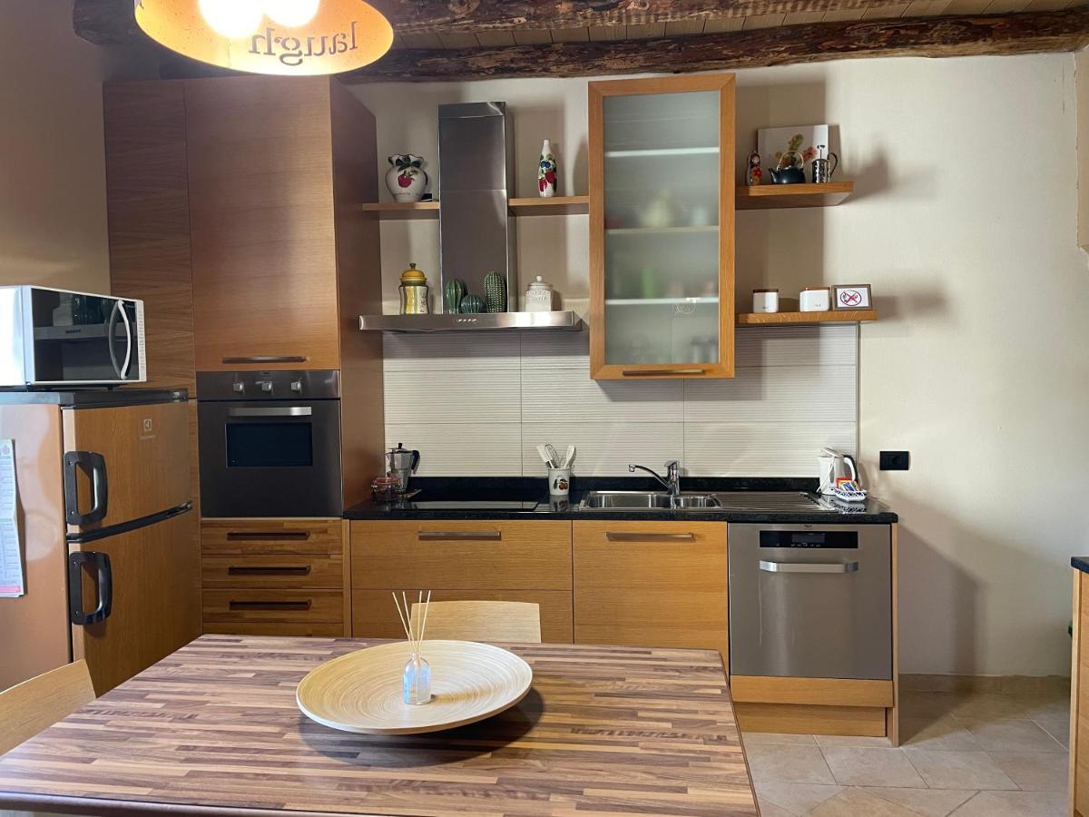 La Casa Sul Sasso In Town Serviced Accommodations Dervio Ngoại thất bức ảnh