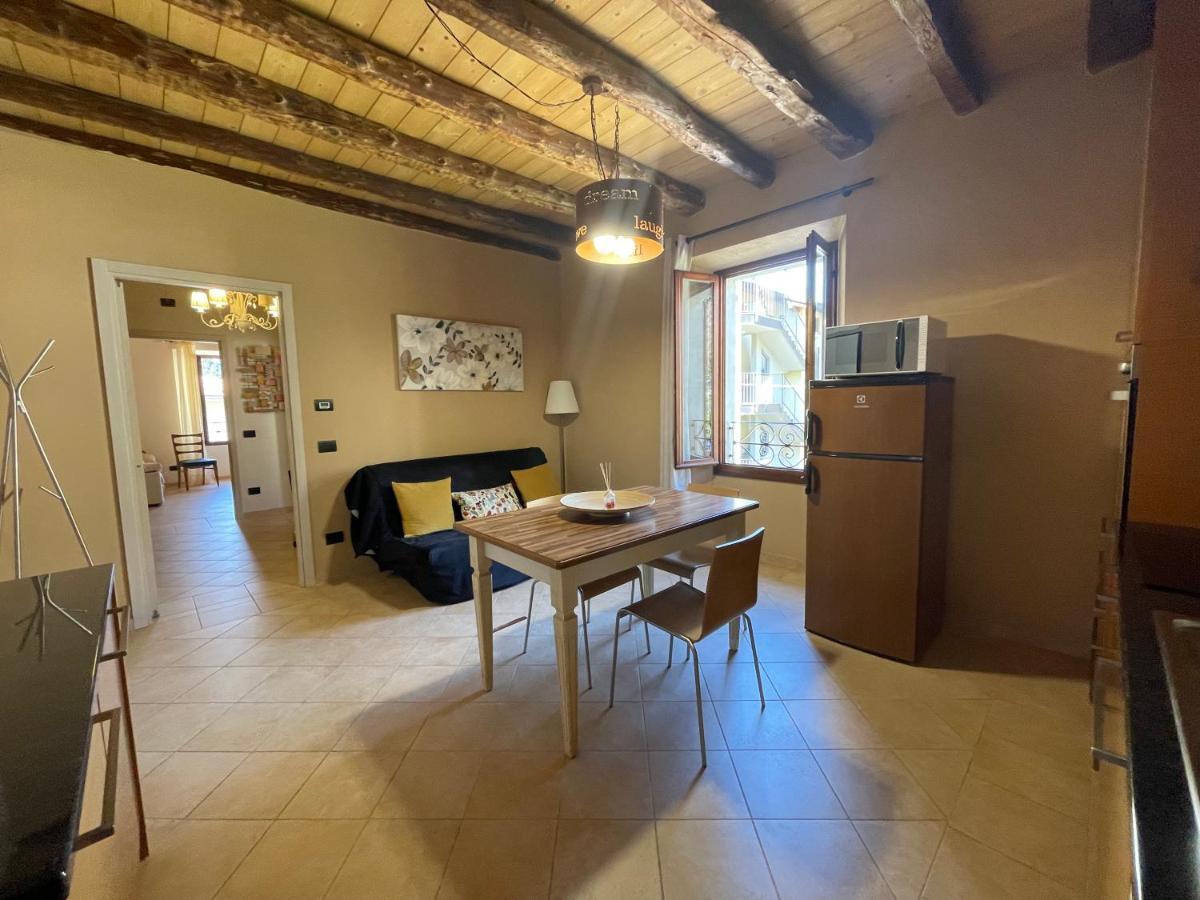 La Casa Sul Sasso In Town Serviced Accommodations Dervio Ngoại thất bức ảnh